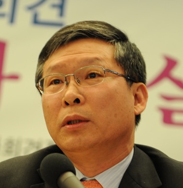 Lee Dong Myung