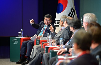 [Session I] Highlights from 140 Years of Bilateral Relations  between Korea and the US